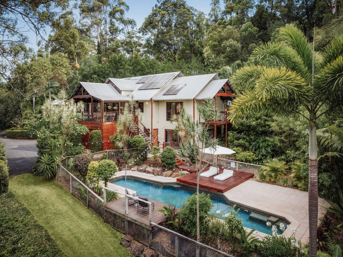 43 Viewland Drive